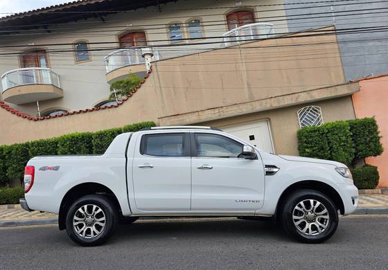 FORD RANGER 3.2 LIMITED 4X4 CD 20V DIESEL 4P AUTOMÁTICO